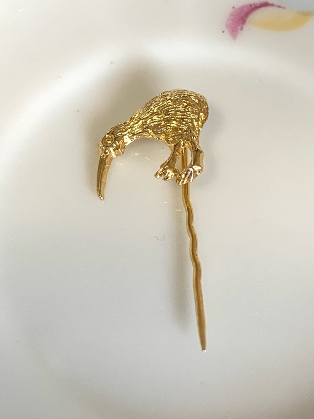 Gold Toned Kiwi Bird Lapel Pin - Decorative Pet Bird Accessory